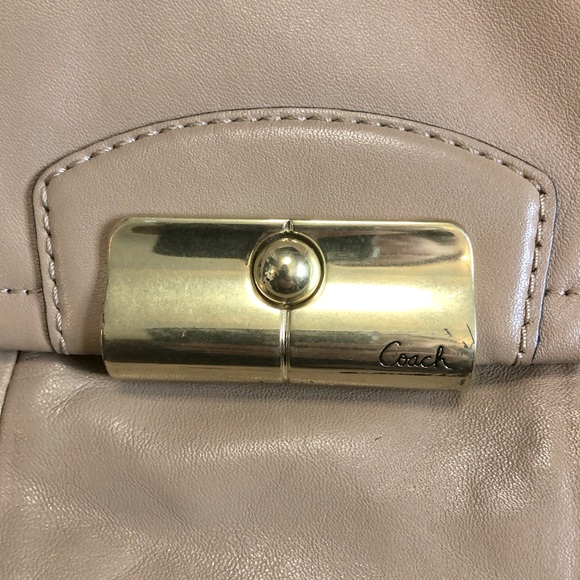 COPY - COACH crossbody bag - Picture 3 of 6